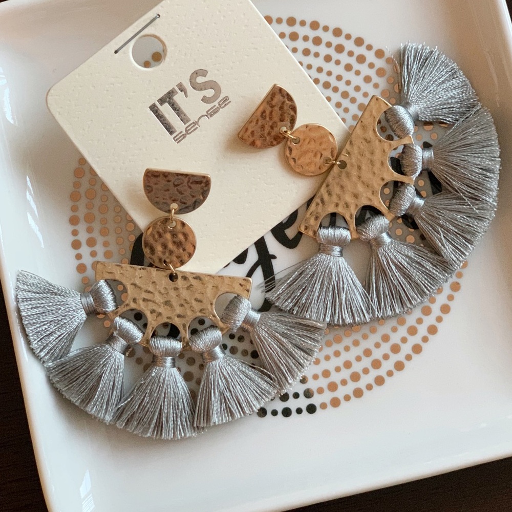 Gray And Goldtone Fan Tassel Metal Post Earrings - Picture 3 of 3